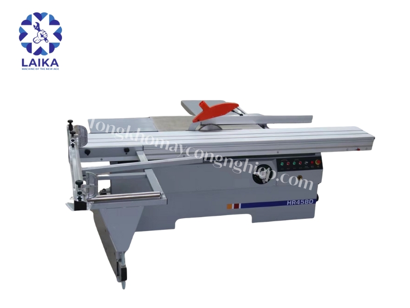 Ứng dụng thực tế máy cưa bàn trượt HR45BD trong xưởng mộc Ứng dụng thực tế máy cưa bàn trượt HR45BD trong xưởng mộc