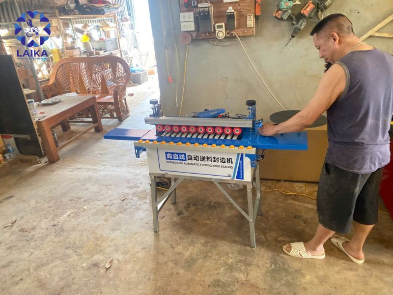 LAIKA tư vấn máy dán cạnh DW590 phù hợp cho xưởng mộc anh Hoàng Thanh Trì