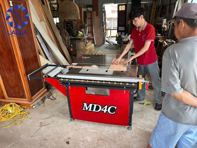 Tư vấn lựa chọn máy cưa bàn trượt 2 lưỡi MD4C phù hợp xưởng mộc