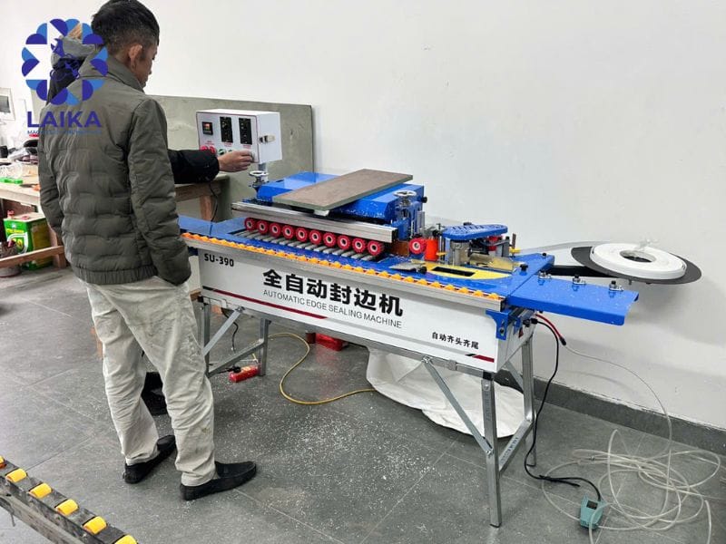 Hiệu quả sử dụng máy dán cạnh 5 chức năng SU-390 tại xưởng anh Dũng ở Phú Thọ